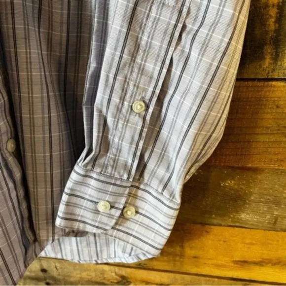 Perry Ellis Lavender Plaid Button Down Size Medium - Picture 5 of 10